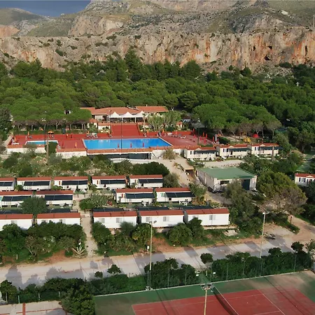 Happy Camp In El Bahira Village Hotel 4*